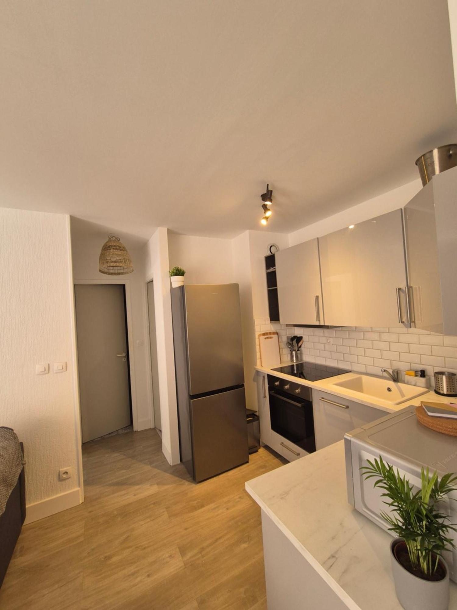 Appartement T2 - Hyeres Gare Ngoại thất bức ảnh